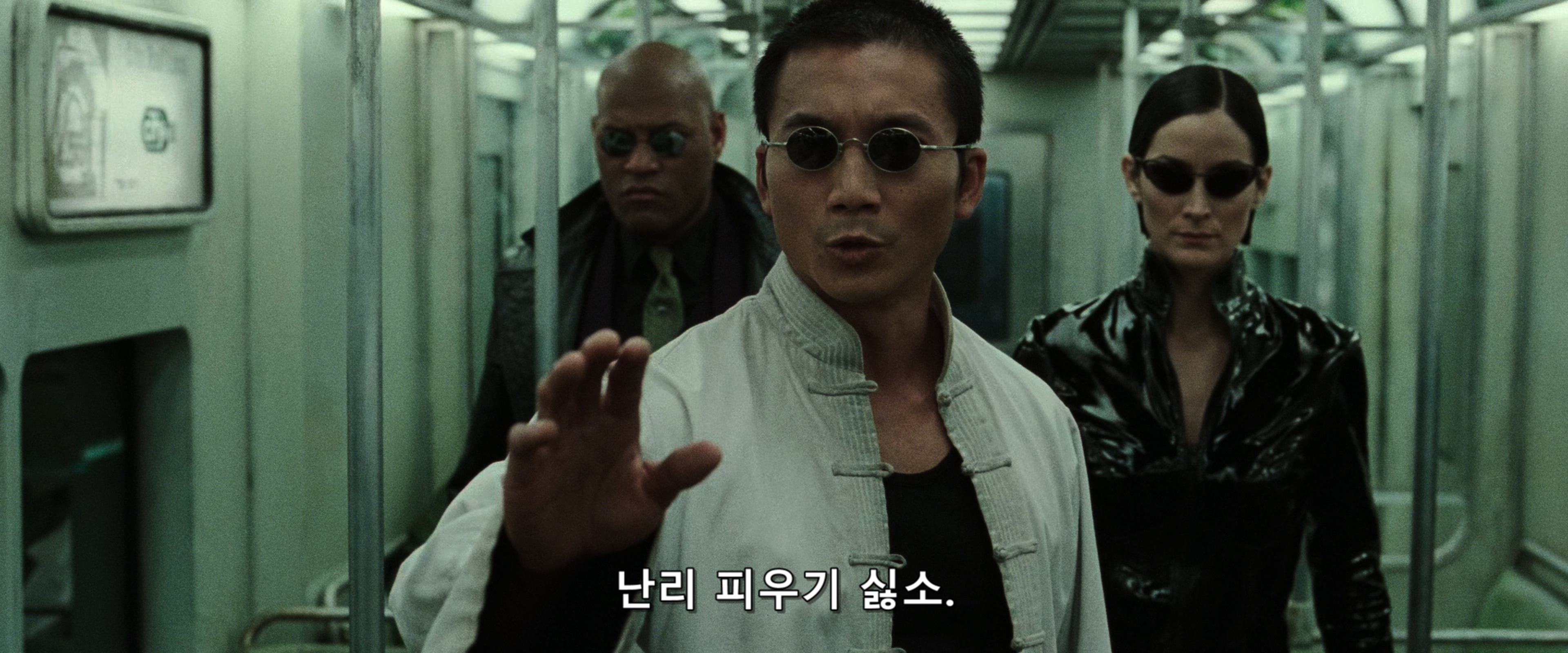 The Matrix Revolutions 2003 UHD BluRay 2160p DV HEVC TrueHD.Atmos.7.1-E.mkv_20260930_025247.016.jpg
